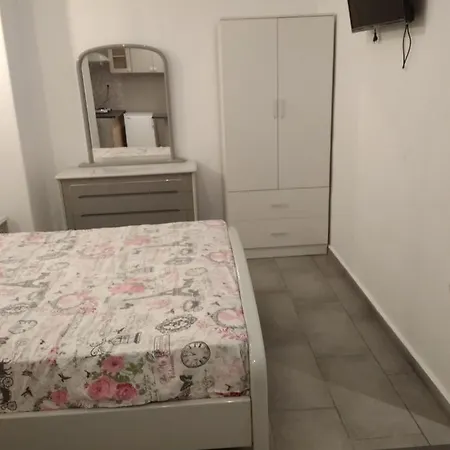 Апартаменты в паграти — 32 кв. м., спальни: 1, собственных ванных: 1