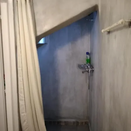 De 32 M² En Pagrati, Con 1 Habitación * Atenas